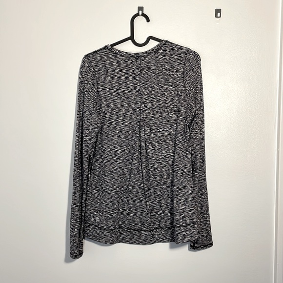 Ivivva Long Sleeve Athletic Top - Picture 3 of 4